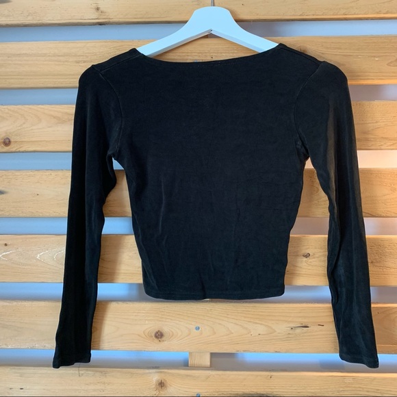 Black Long sleeve crop top - Picture 2 of 2